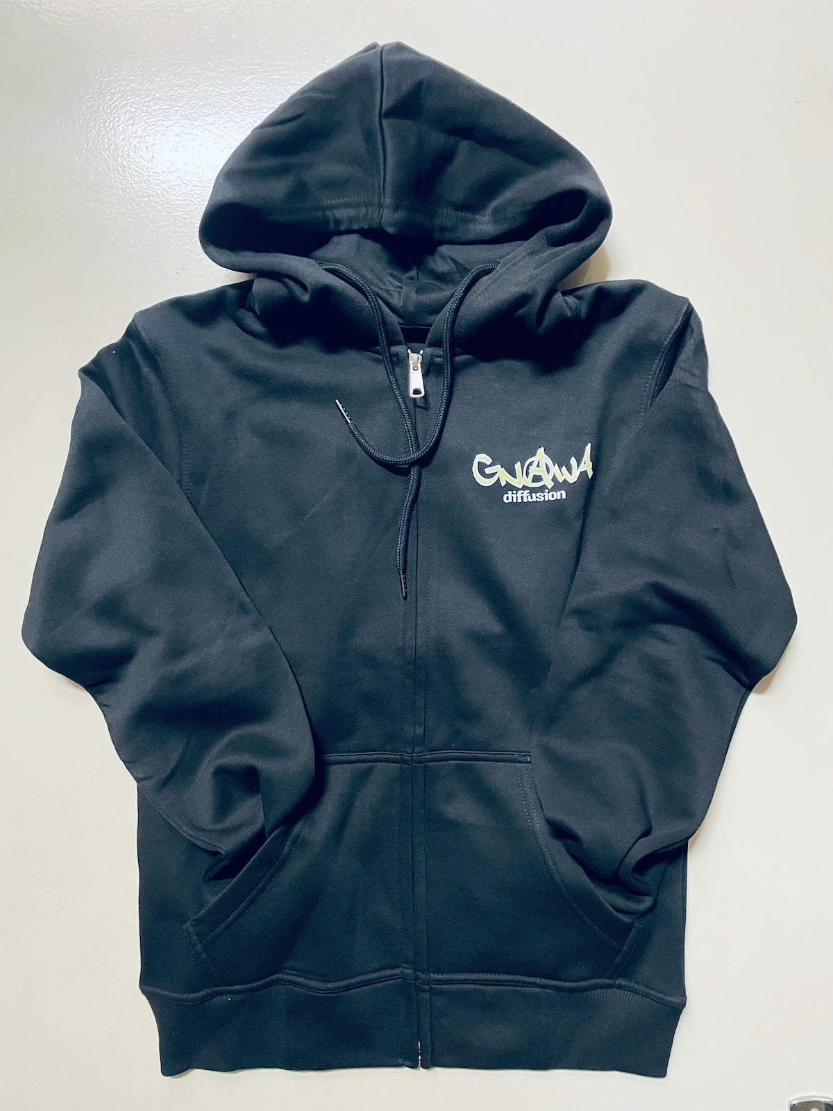 Sweat à capuche noir logo Gnawa Diffusion